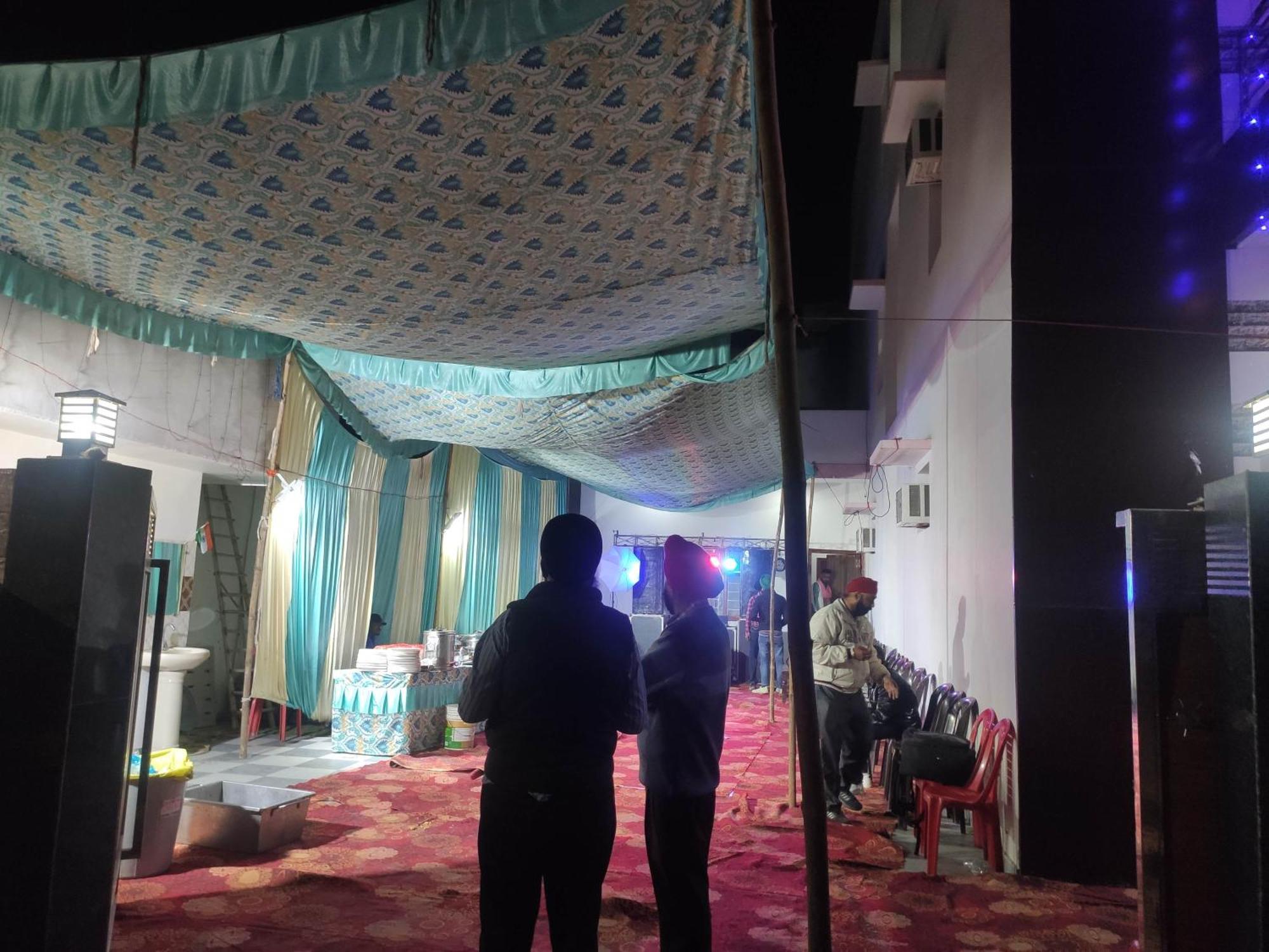 Roop Niwas Bed & Breakfast Amritsar Dış mekan fotoğraf